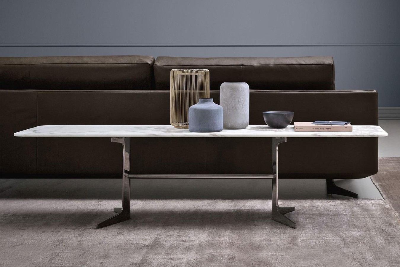 Low sofa-back table with y-shaped metal legs, rectangular or l-shaped top