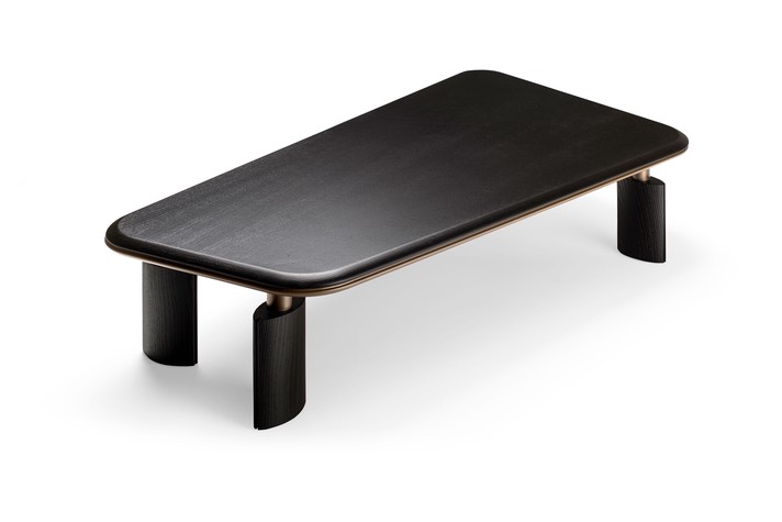 Asymmetrical rectangular coffee table with wooden top and legs