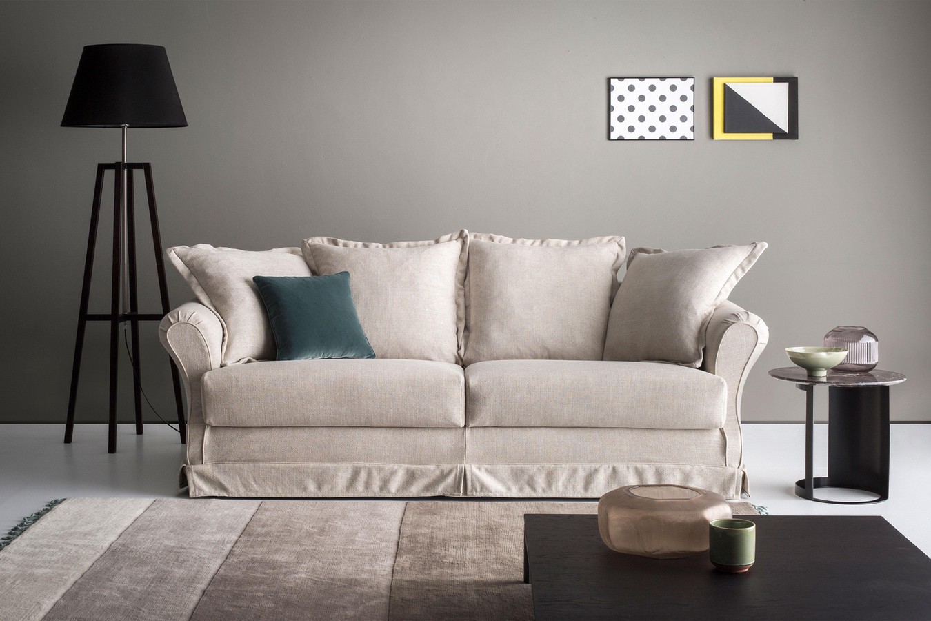 Dolcenuvola comfortable 2 or 3-seater feather-filled sofa bed