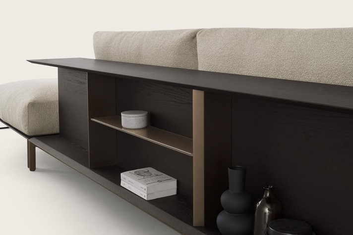 Detail of the wrap around bookcase
