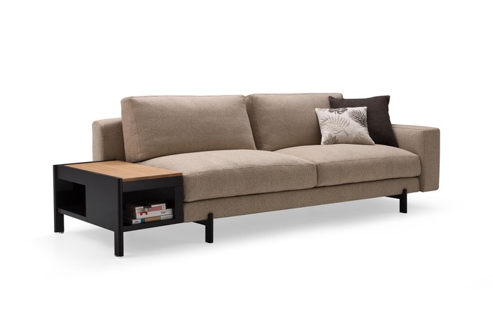Configuration example: linear sofa with one armrest and a lateral storage table