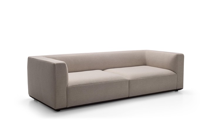 Configuration example: linear 2 / 3-seater sofa without backrest cushions