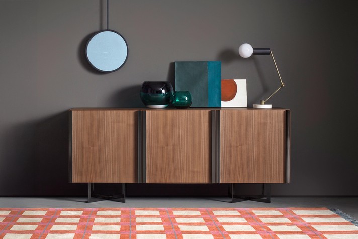 Profile Cabinet