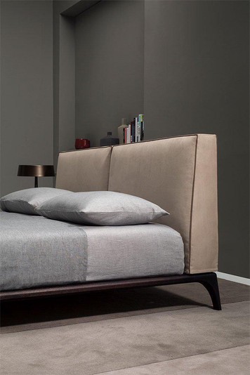 Milano bed with a solid ash wood frame, stained in the colour Wengè