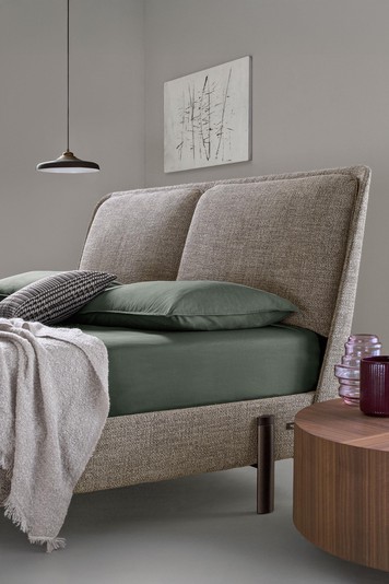 Detail of the zipped cushions
