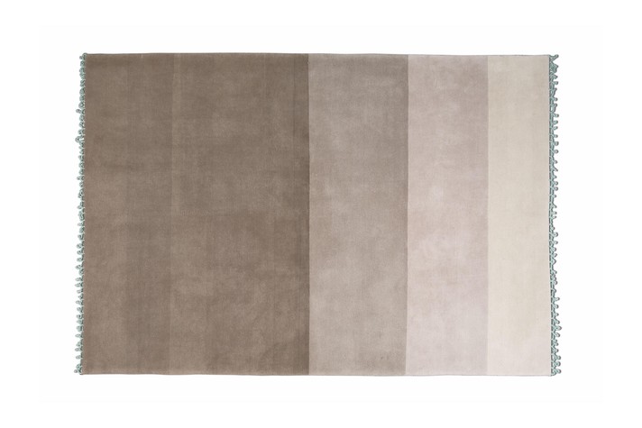 Tapis en dégradé de beige à franges vertes (modèle Turtledove)