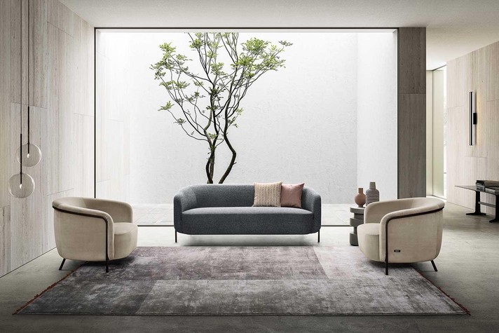 Collection Ring : canapé monobloc et fauteuils en style tonneau