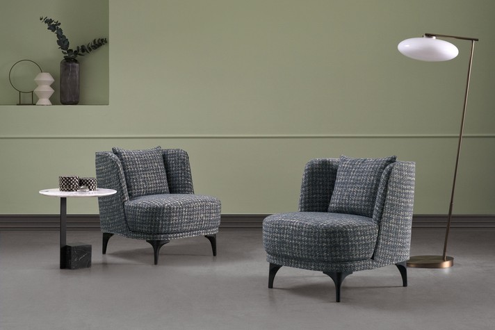 Luna, petit fauteuil de salon en style crapaud moderne, design Michele Mantovani