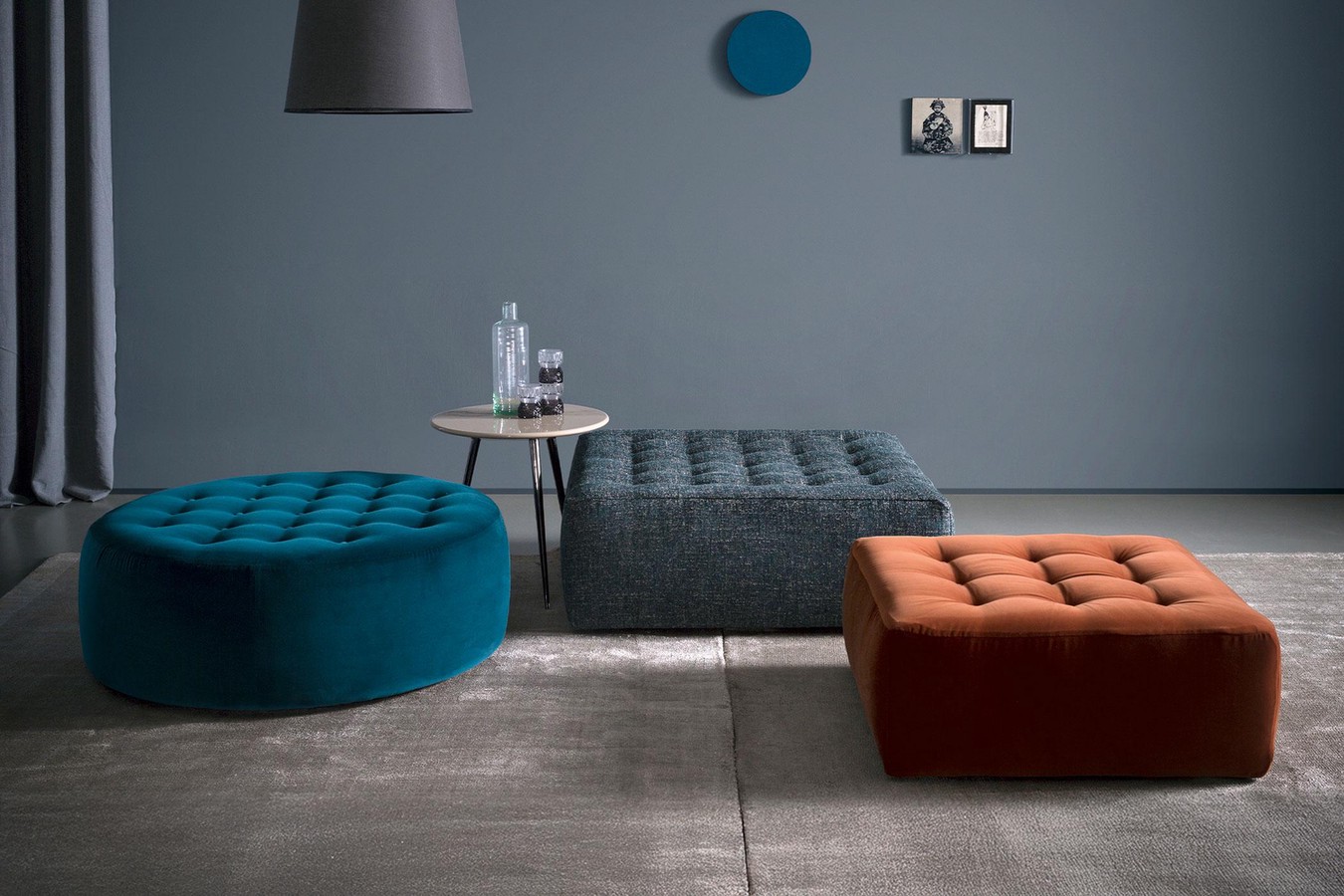 Sumo, collection de grands poufs capitonné en velours, cuir ou tissu