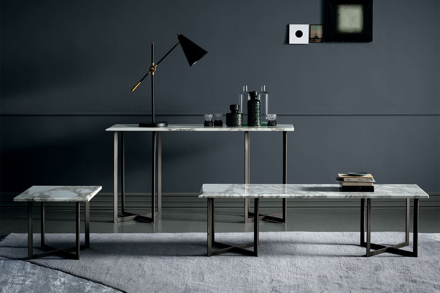 Blunt, collezione di tavolini bassi in marmo e metallo