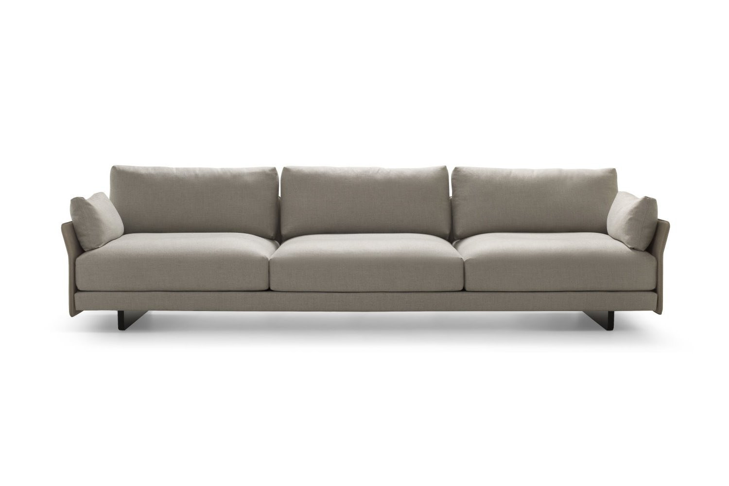 Space-saving sectional sofa with narrow armrests Murphy