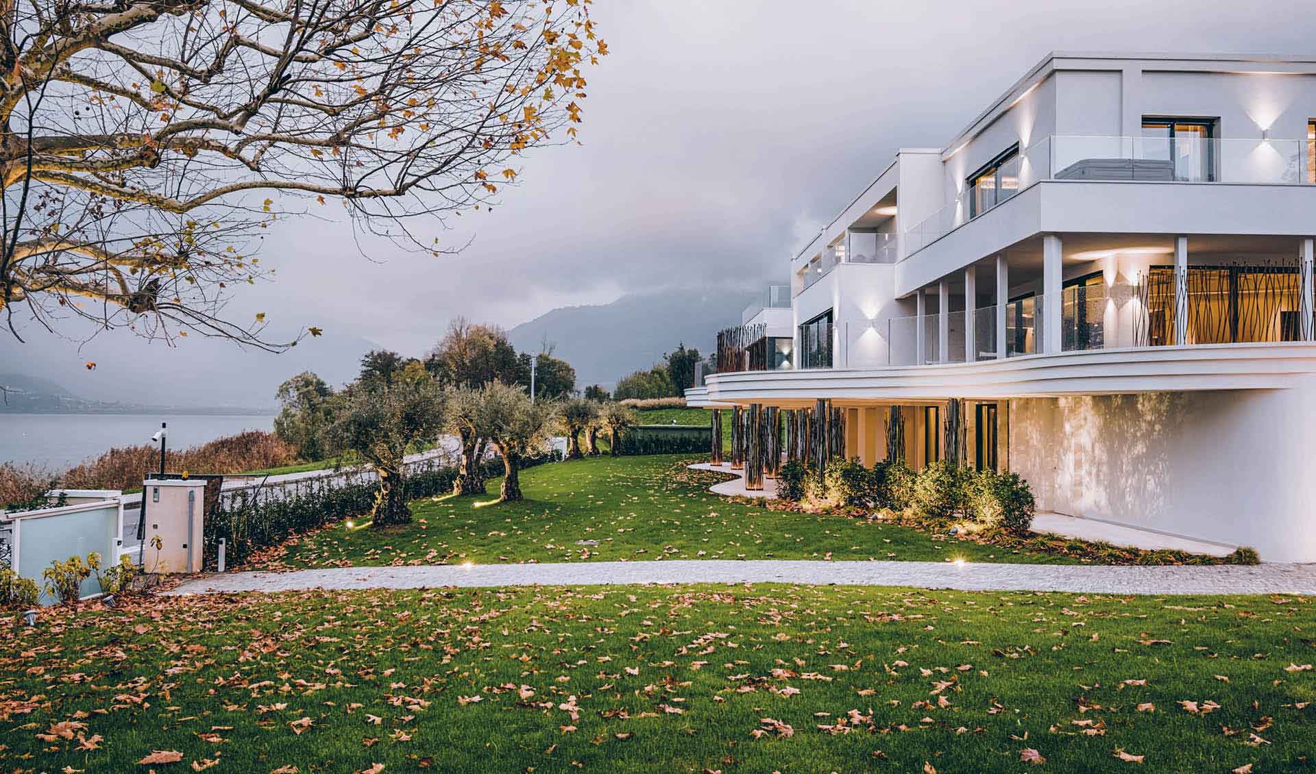 Exterior view of the Bianca Relais hotel in Oggiono