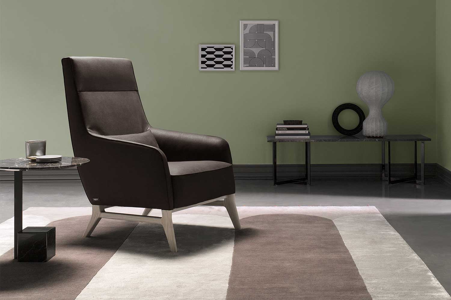 Mid-century inspired armchair Ascot